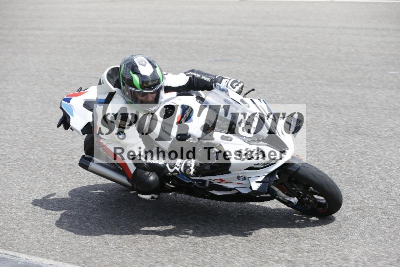 /Archiv-2024/29 12.06.2024 MOTO.CH Track Day ADR/Gruppe gelb/68